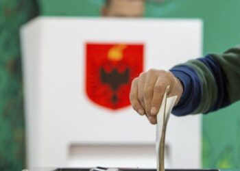 Presidenti dekreton datën, shqiptarët votojnë më 9 maj